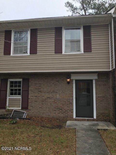 Foto principal - 104 King George Ct