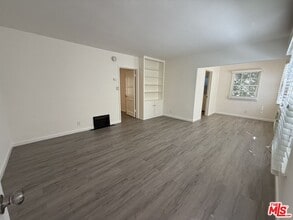 Building Photo - 1846 Pandora Ave