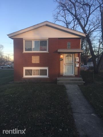 Primary Photo - 14805 Seeley Ave