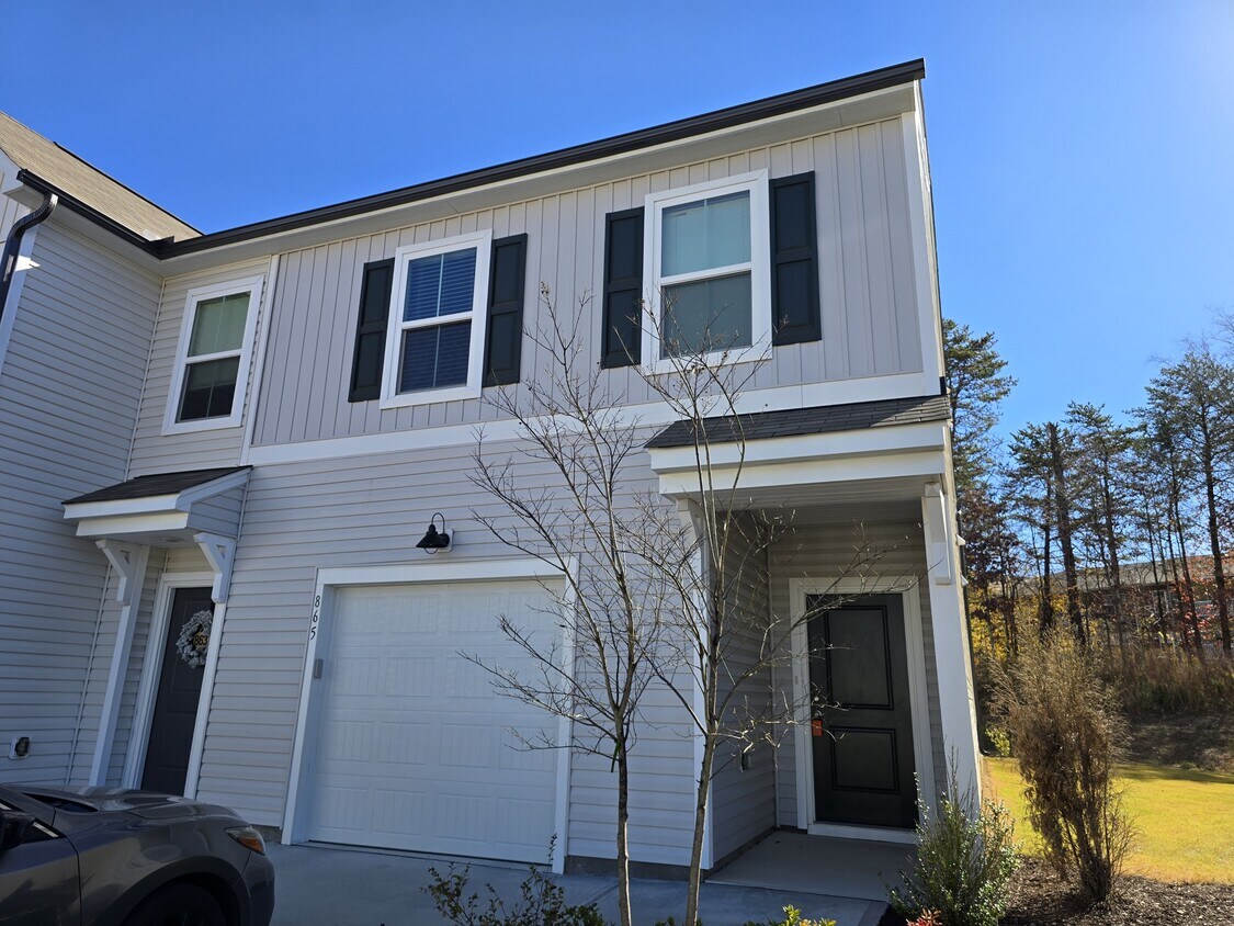 Photo - 865 Falls Grove Trl (High Point, NC)