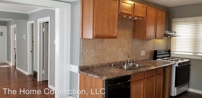 Building Photo - 3 br, 1 bath House - 2117 Clay Street
