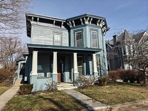 Building Photo - 26 E Mechanic St