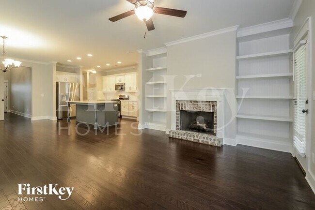 Foto del edificio - 1441 Valley Trace