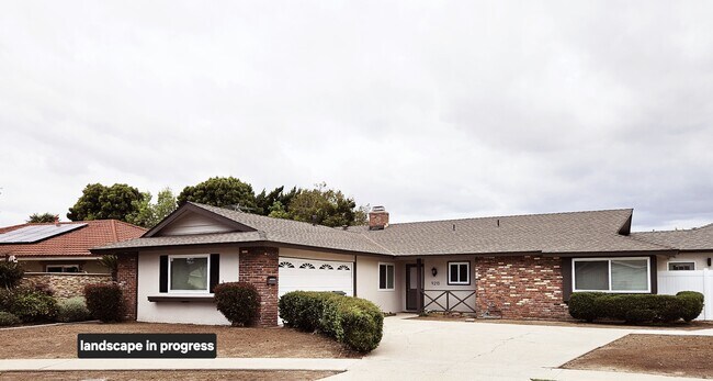 Building Photo - 9213 El Tango Cir