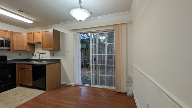 Foto del edificio - 11481 Stoney Point Pl