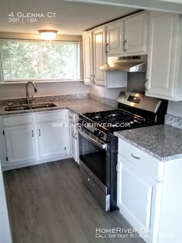 Building Photo - Check out this nice 3 BD/1 BA home