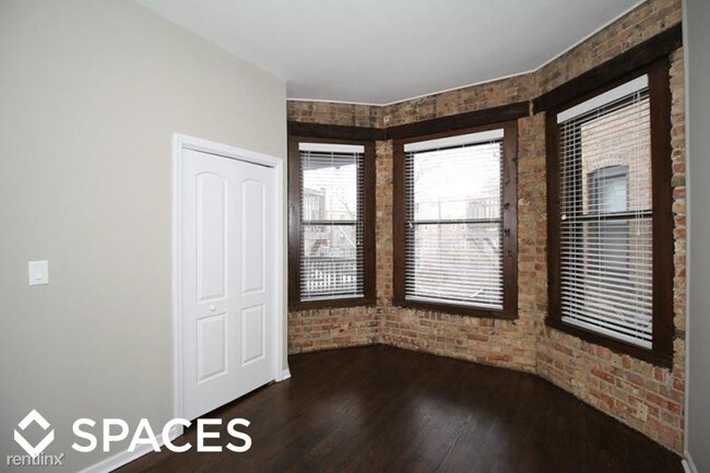 Foto del edificio - 3407 N Elaine Pl