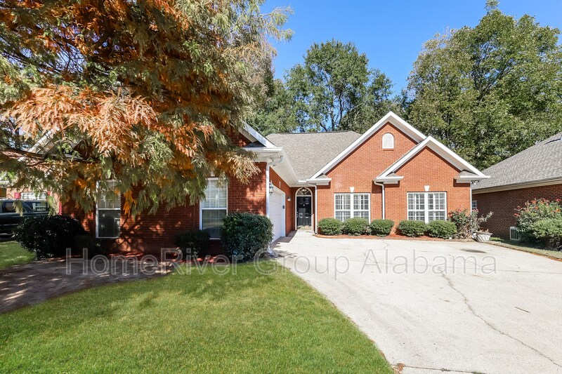 Primary Photo - 4625 Highgrove Dr