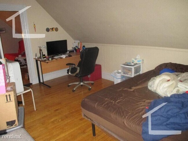 Foto del edificio - 2 br, 1 bath House - 3 Aldie St # 3L