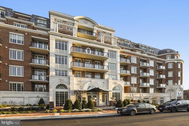 Foto del edificio - 6900 Fleetwood Rd