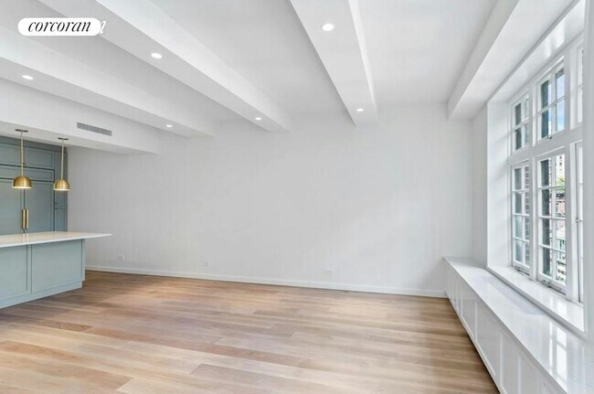 Foto del edificio - 40 E 62nd St