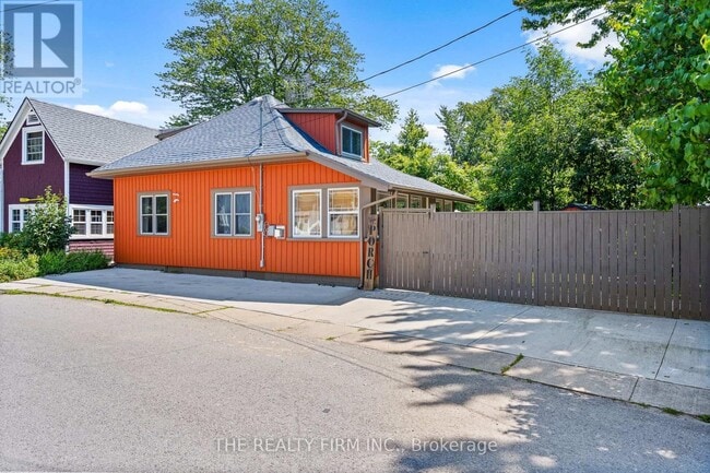 Building Photo - 46 Belfast Rd S