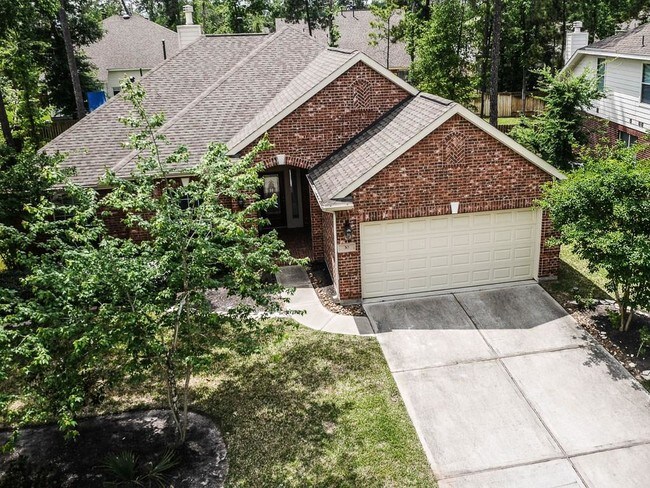 Building Photo - 30 N Montfair Park Cir