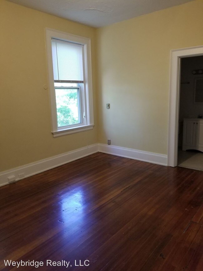 Building Photo - 222 Mccormick Pl