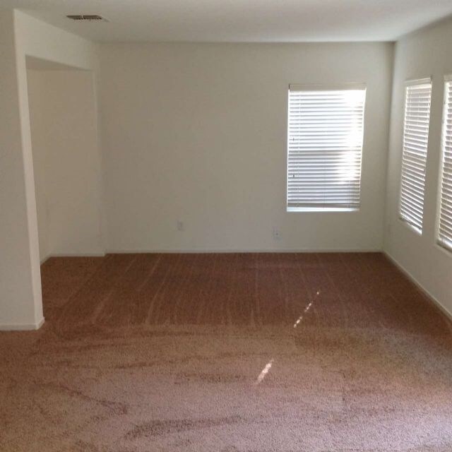 Building Photo - 16711 Colonial Trl