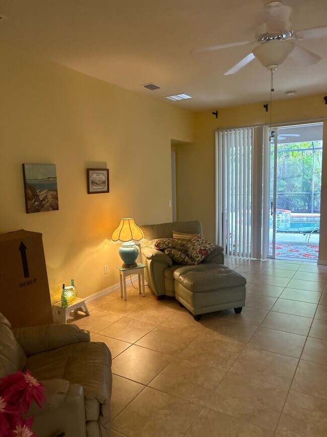 Foto del edificio - 11707 Breadfruit Ln