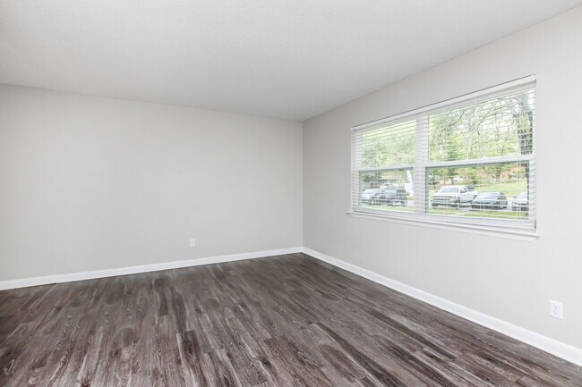 Foto del edificio - East Ridge Flats and Townhomes