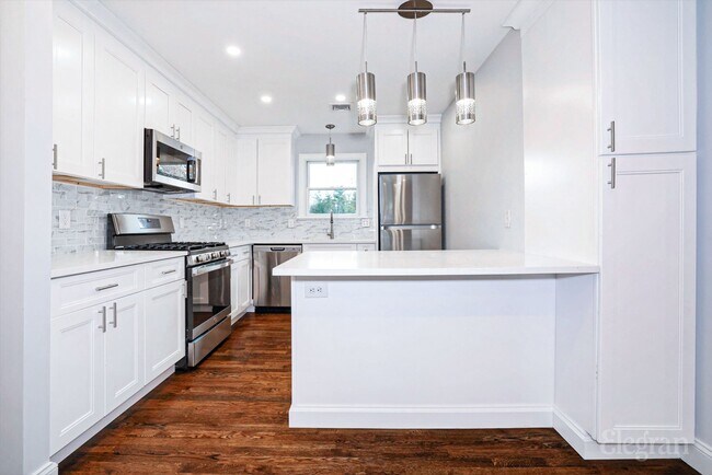 Foto del edificio - 80 E Sunnyside Ln