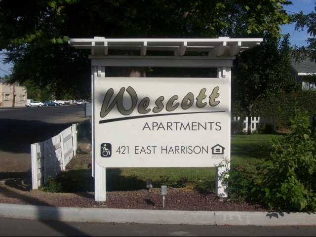 Wescott Apartaments - Wescott Apartments