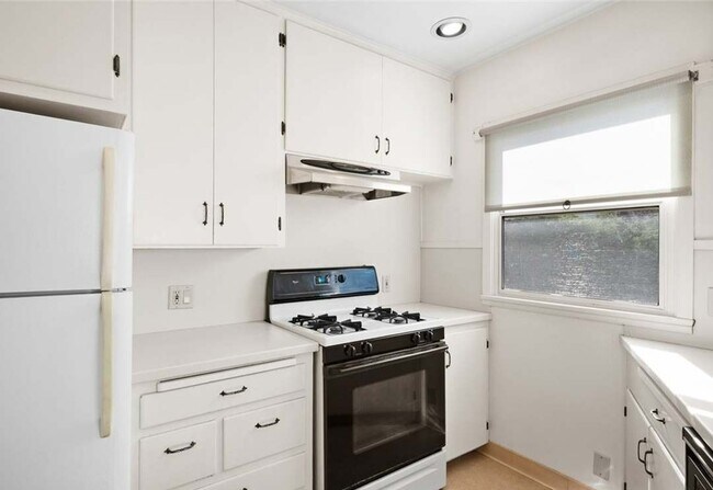 Foto del edificio - 1304 Sydney St