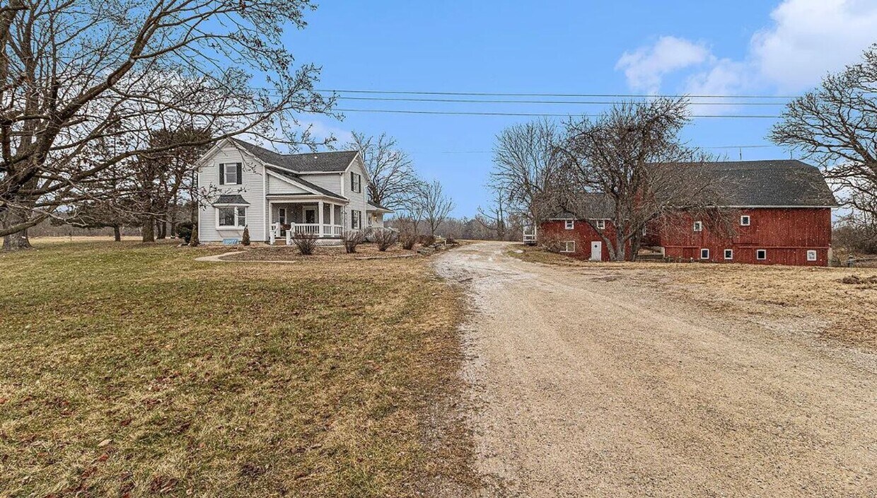 19600 Cavanaugh Lake Rd, Chelsea, MI 48118 House Rental in Chelsea