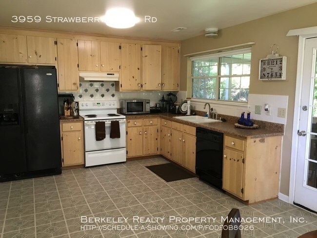 Foto del edificio - 3959 Strawberry Plains Rd