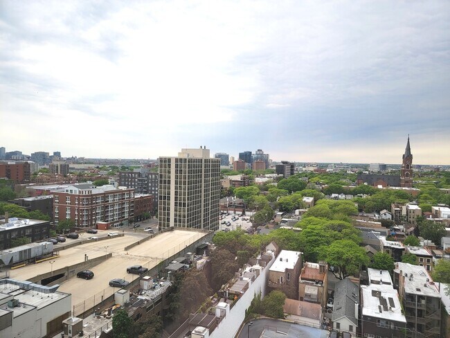 Foto del edificio - 1636 N Wells St