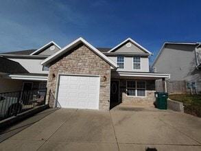 Building Photo - 16328 Holy Cross Ln