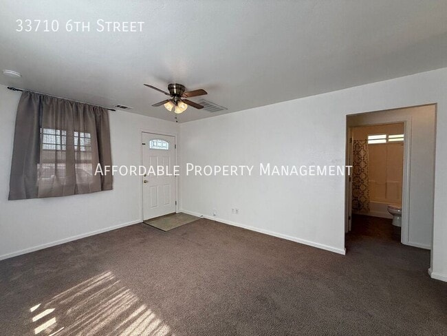 Building Photo - 33710 6th St