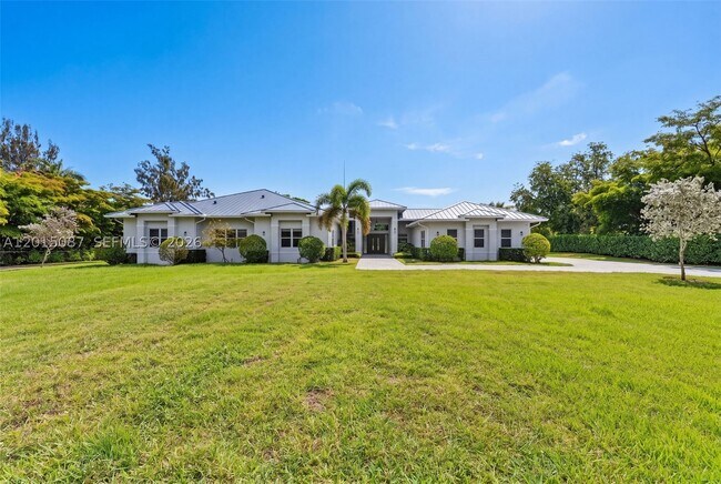 Foto del edificio - 2400 SW 112th Ave