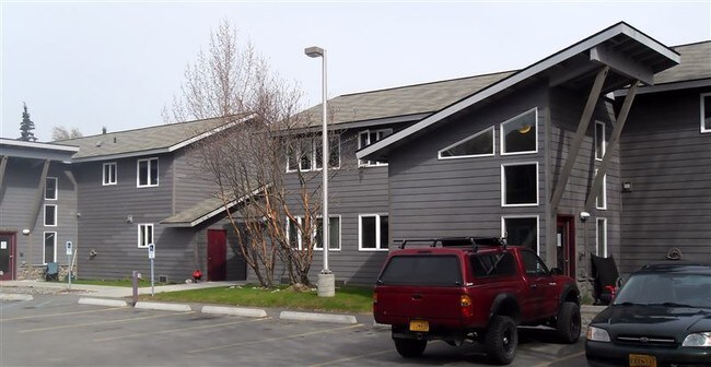 Foto del edificio - 308 Birch St