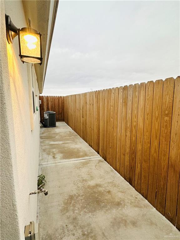 Building Photo - 13 N 39th St