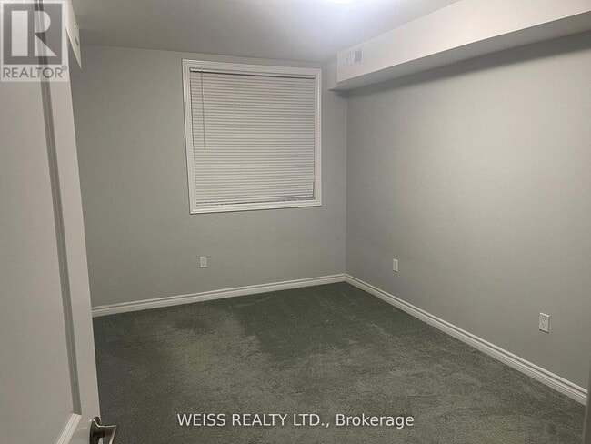 Building Photo - 75 Weldrick Rd E