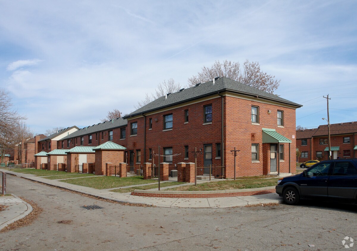 Foto del edificio - 177 N Champion Ave