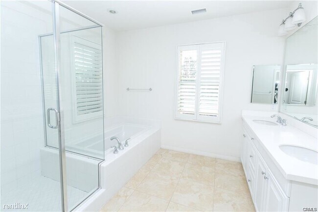 Foto del edificio - 3 br, 2.5 bath Condo - 21 Oakfield