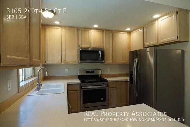 Foto del edificio - 3105 240th St Ct E