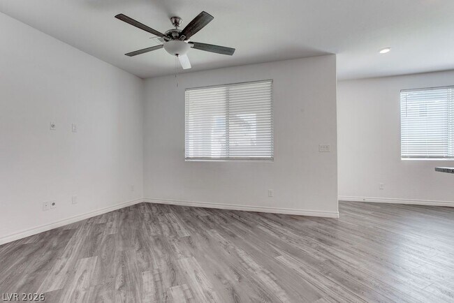 Building Photo - 7106 Calvert Cliffs St