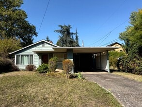 Building Photo - 3870 Hilyard St