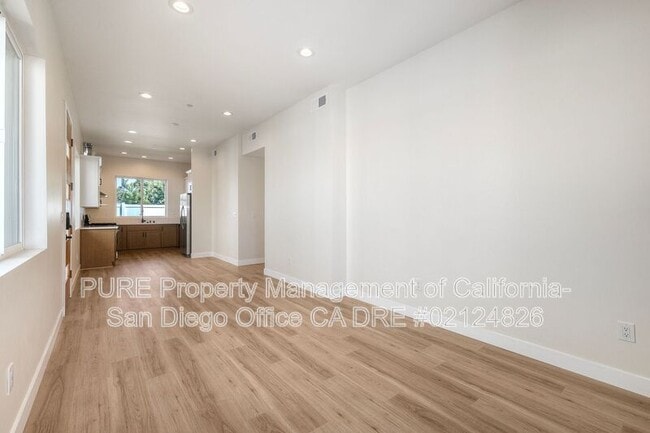 Building Photo - 630 N Juniper St