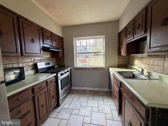 Building Photo - 309 Missouri Ave