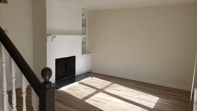 Photo - 506 Ridgecrest Rd Townhome