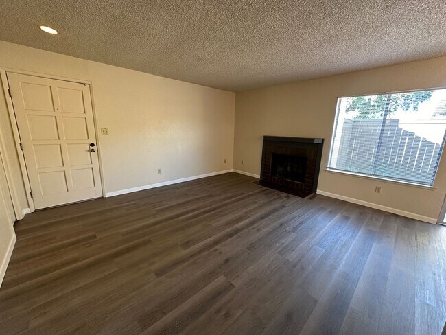 Foto del edificio - COL370