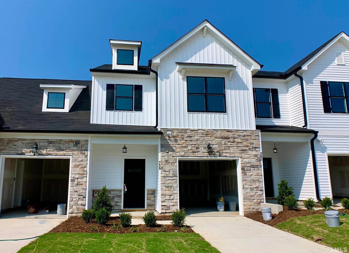 759 Putney Hl Rd, Zebulon, NC 27597 Townhome Rentals in Zebulon NC