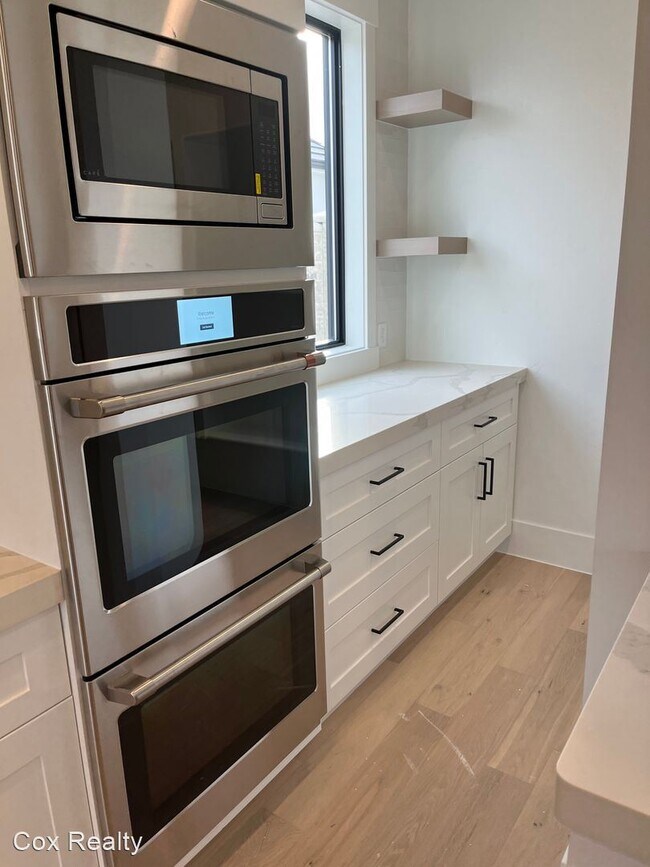 Foto del edificio - 6 br, 5.5 bath House - 3855 S Kennedy Ln