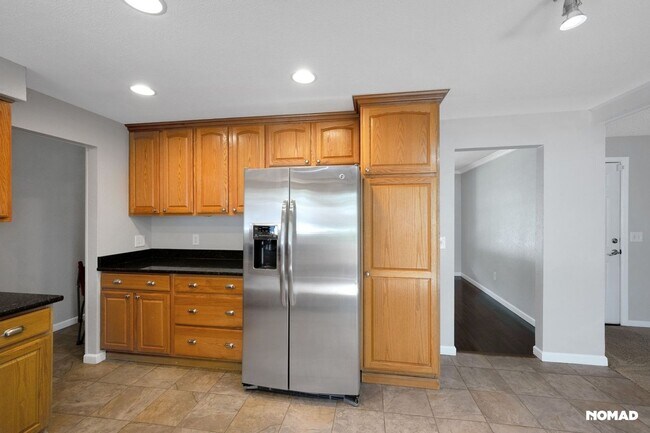 Foto del edificio - Spacious 5BR House in Highlands 460