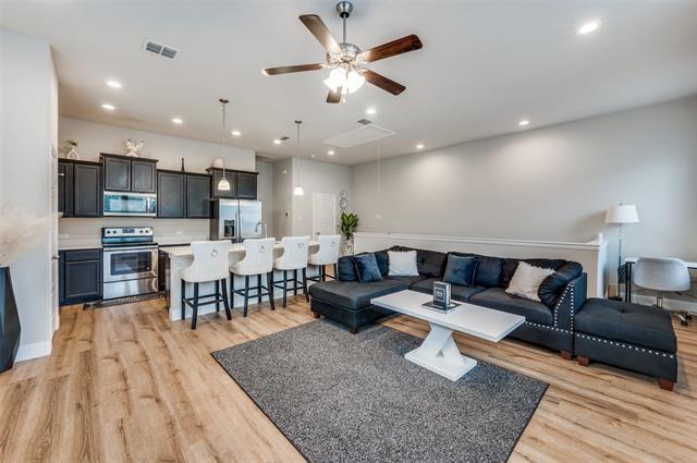 Primary Photo - 1926 Bel Air Dr