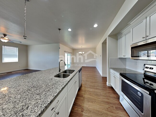 Foto del edificio - 1519 S Horton St