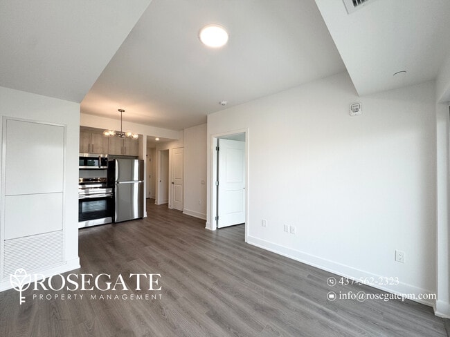 Building Photo - Brand New 2 Bed 2 Bath with Parking