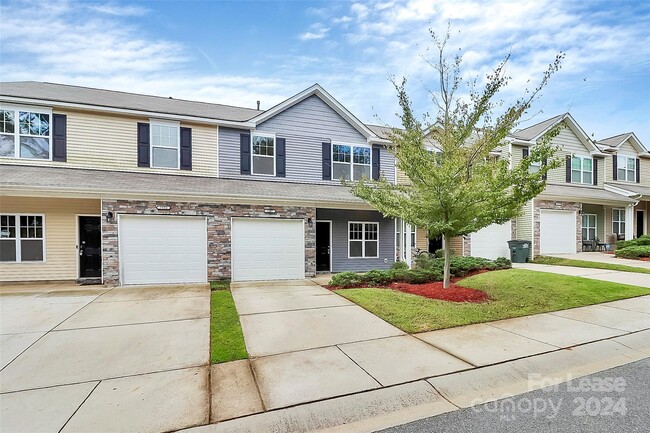 Building Photo - 7107 Adare Mews Rd