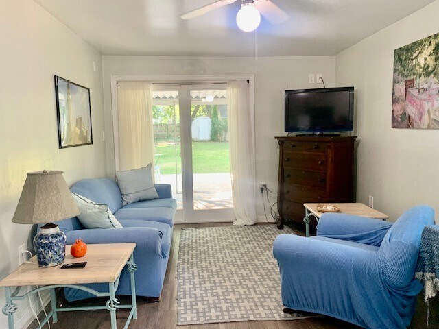 Living room looking out to yard. - 301 Norwood Ave